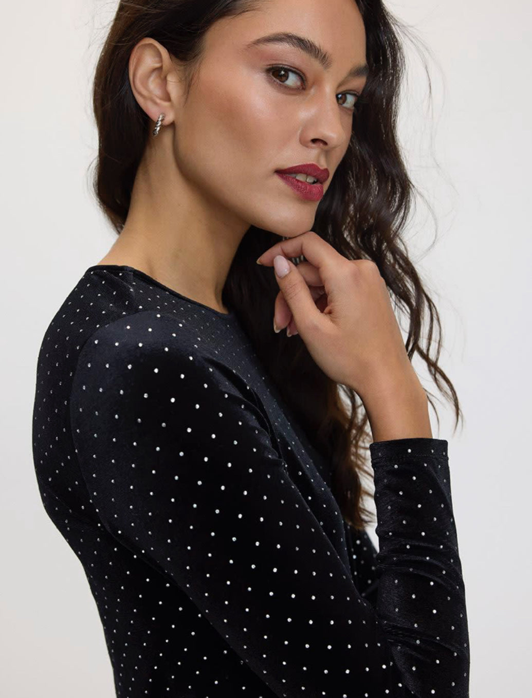 Solde ! Robe en velour stretch Reitman neuve ! Mais manque quelques brillant. XXL( fait XL/ femme ) .