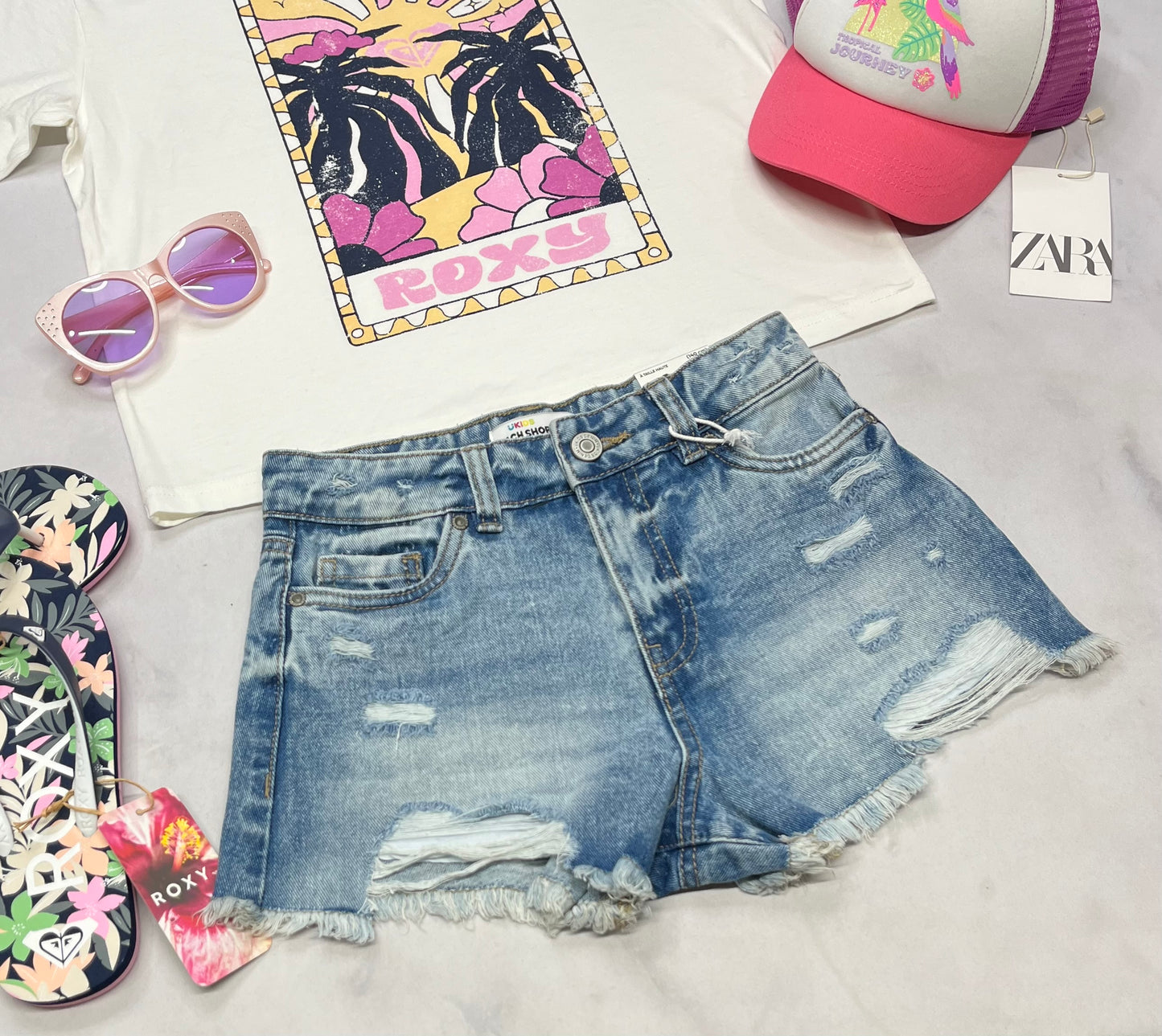 🩷 Short jeans : taille haute et ajustable 10 ans fille  neuve.