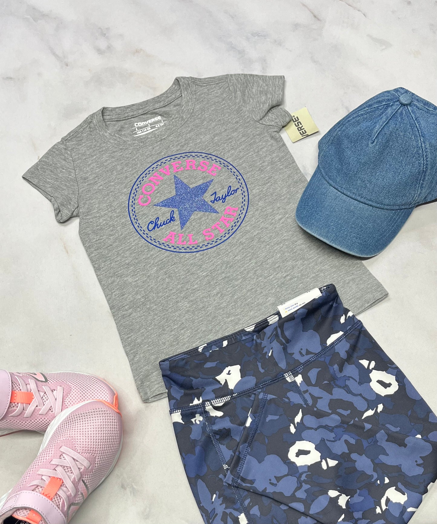 🩷 Converse : Manche courte logo brillant 5 ans fille neuf !