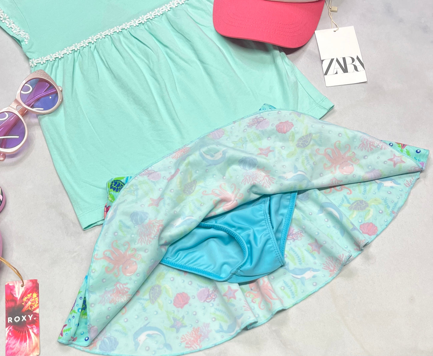💦 Jupe : maillot UV skinz avec culotte intégré 5 ans fille neuve .