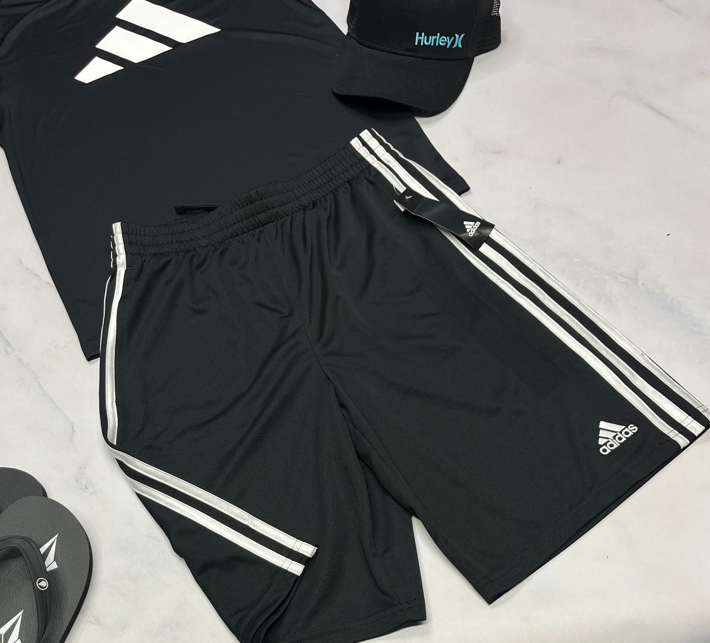 🤩 Bermuda : Adidas noir en tissu de sport 14-16 ans neuf !