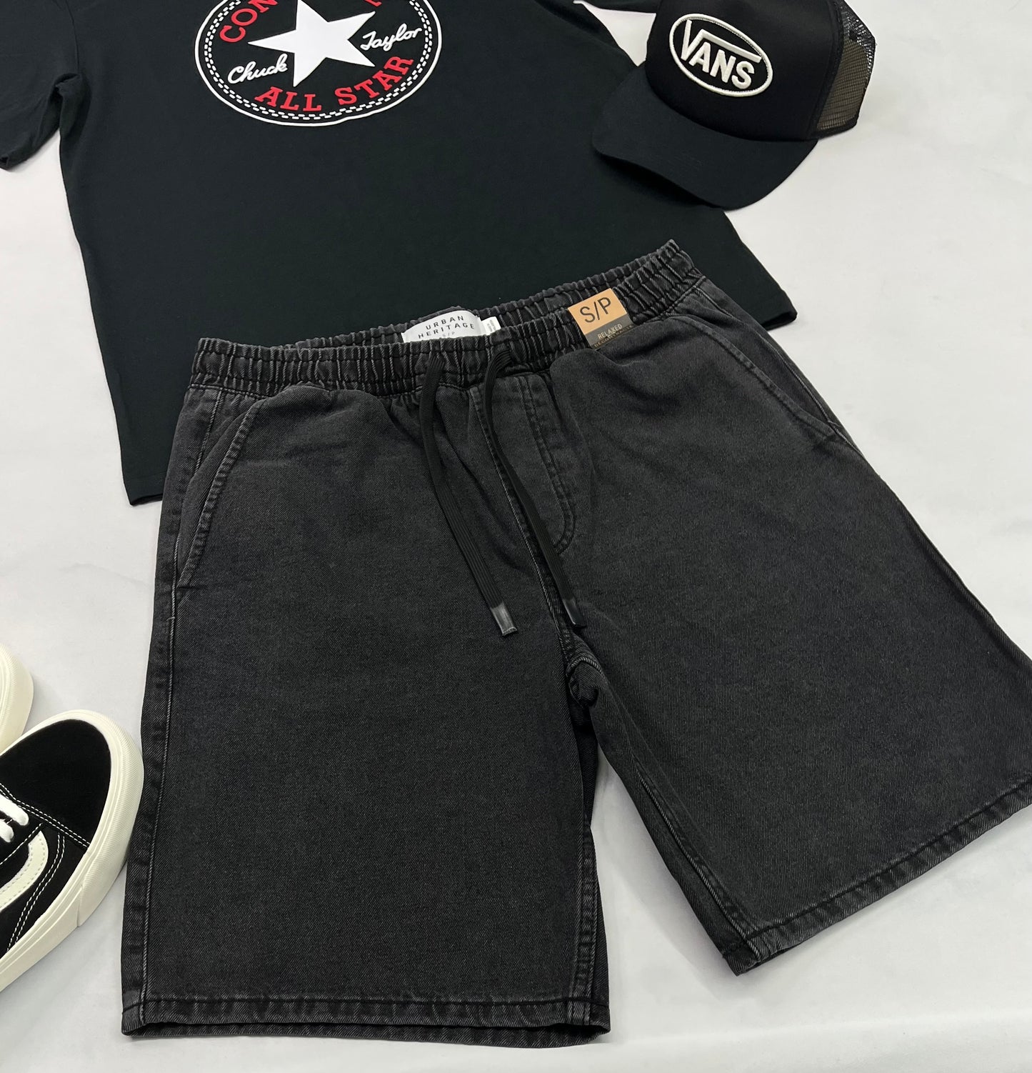 🤩 Bermuda jeans : Small(32)  et Médium homme(34)  relax fit neuf !