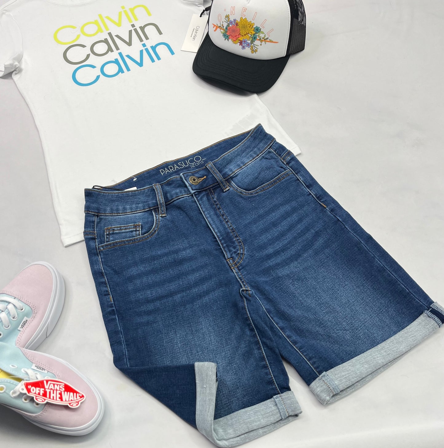 🩵 Bermuda : Jeg. Jeans mou stretch Parasuco fait XS/3 ans femme neuf!