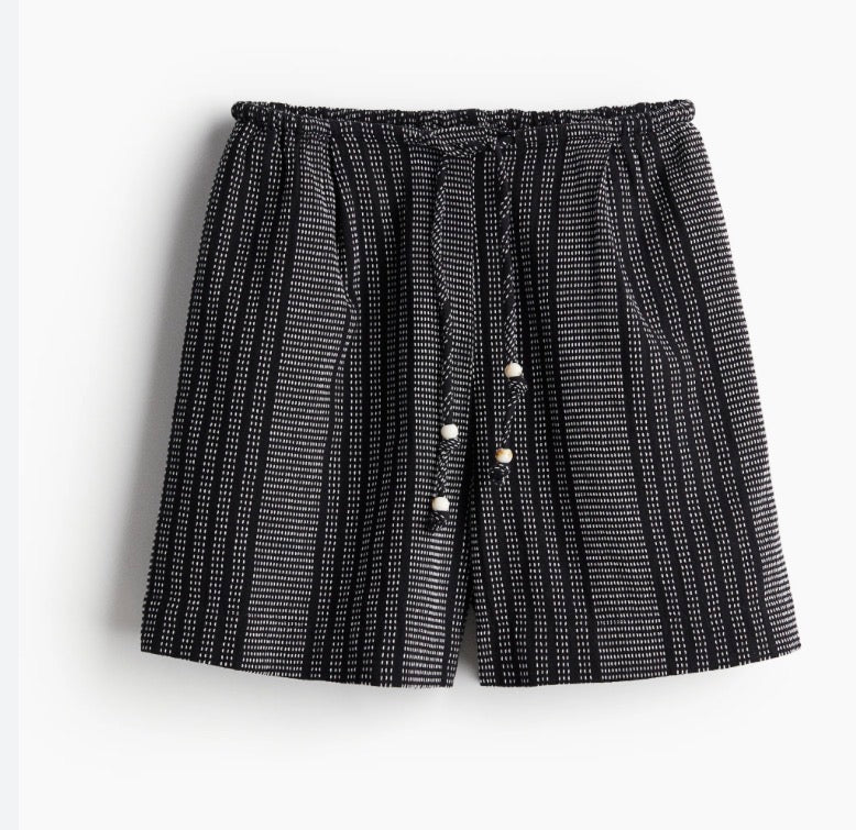 🌿 Short : look lin texturé ! Fait L/ femme coupe confo neuve ! Cordon d’ajustement à la taille .