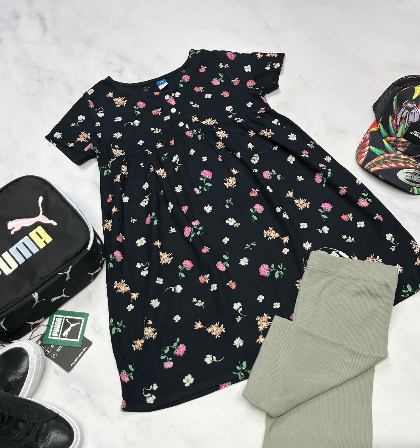 🌷Robe : fleuris noir souple confo . 8 et 10-12 ans fille neuve !