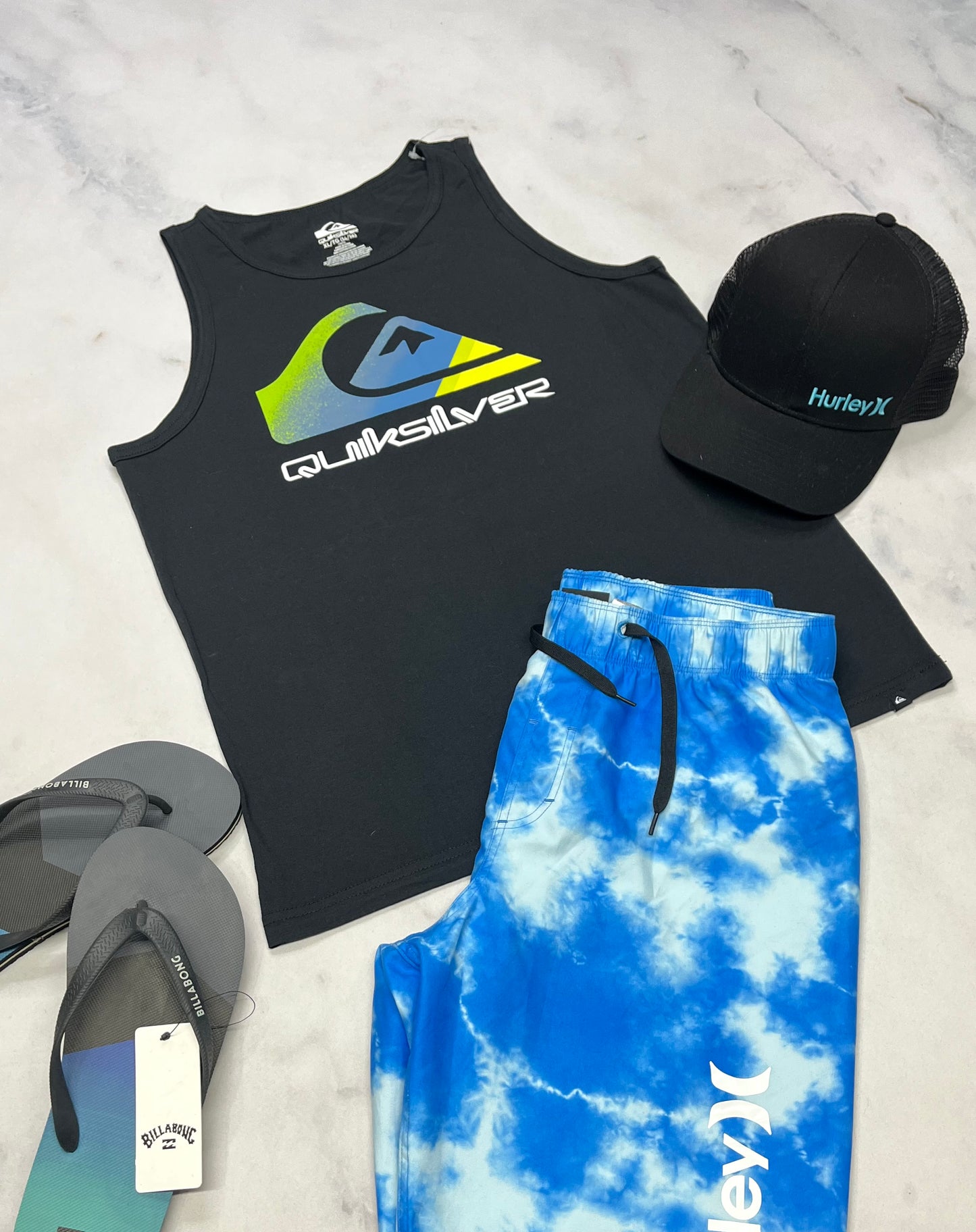 🌴 Camisole : Quiksilver 14-16 ans garçon neuve .