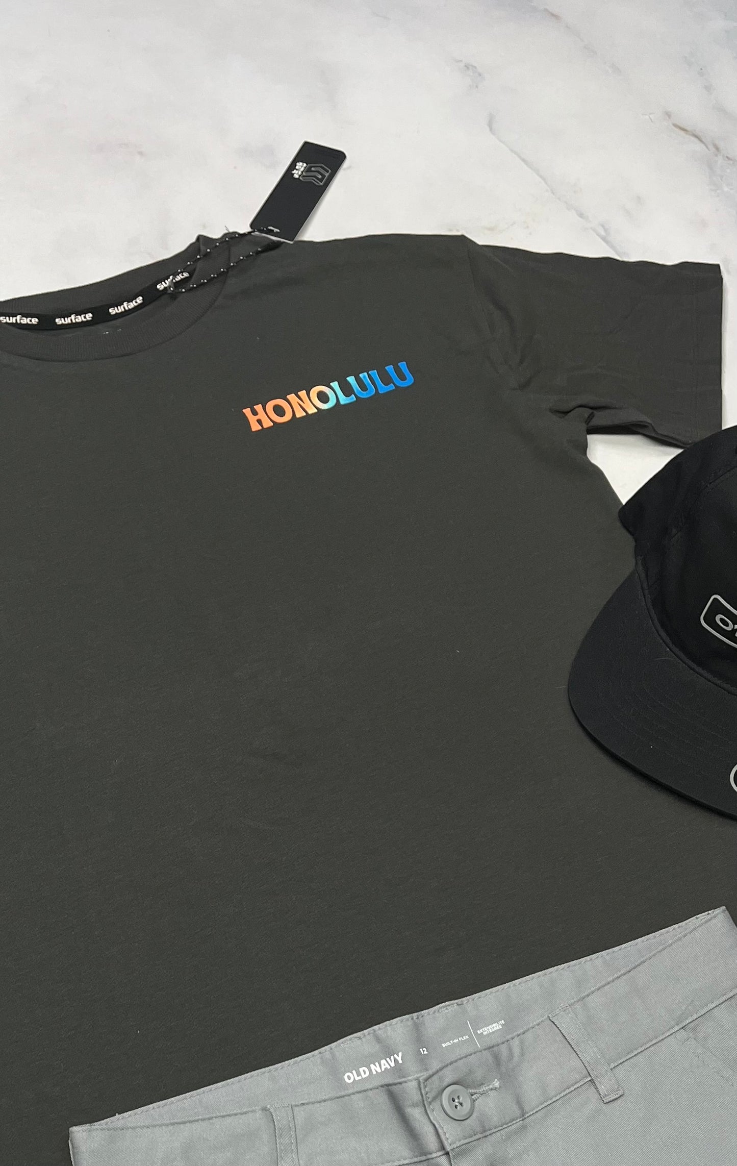 🌊 T-Shirt charcoal : beau logo au dos Surface . 12 ans garçons coupe relax neuf !