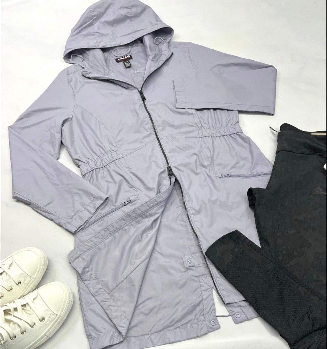 😍 Manteau hyper léger : style coupe vent souple . L/ femme comme neuf ! Super pratique .