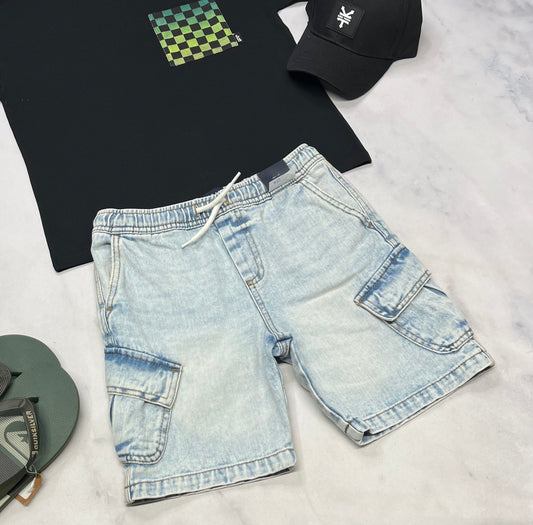 🌴 Bermuda cargo : en jeans + 9-10 ans garçon neuf !