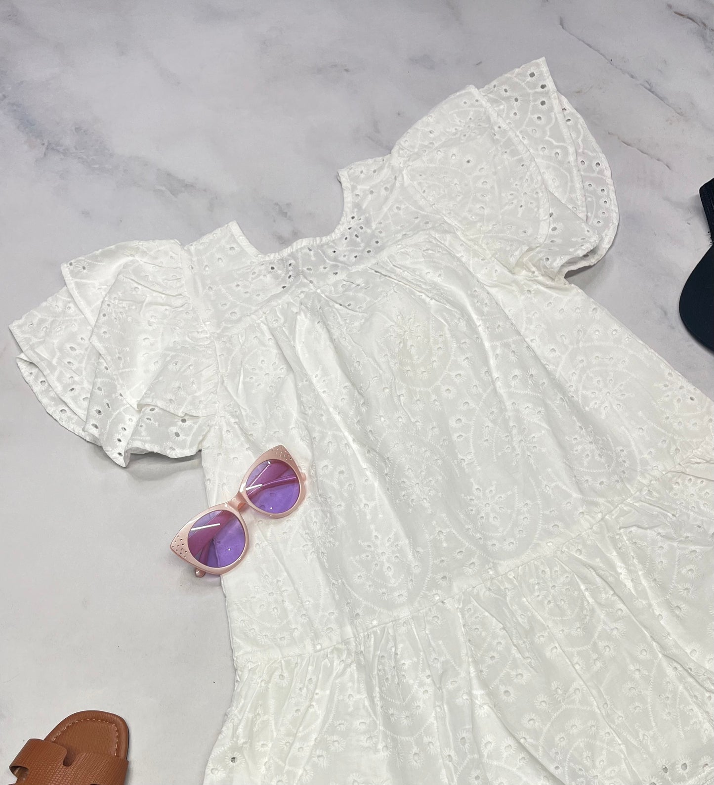 🌿 Robe : AkA blanche 7 ans fille neuve . Incroyable tissu texturer denteler dos superbe !! Doublure souple intégré.