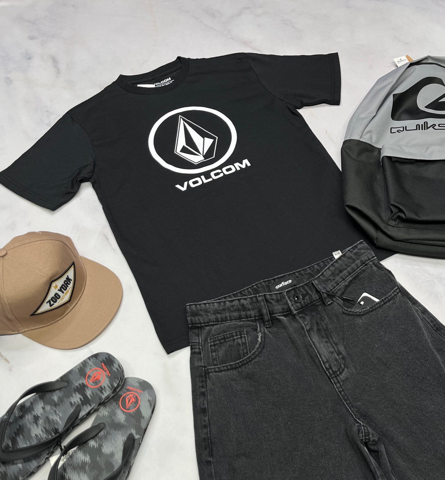🤩 T-Shirt : Volcom 12 ans garçon neuf !