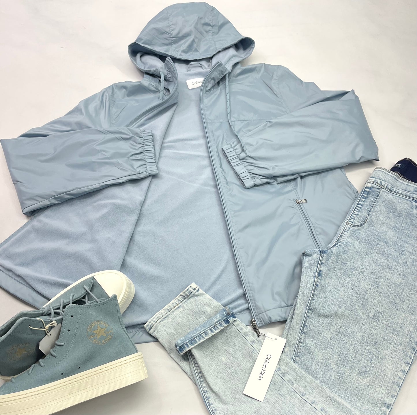 😍 Manteau : Calvin Klein mi-Saison neuf ! Doublure en micro polar . XL et XXL femme neuf ! ( fait sa taille ) . Logo CK sur le côté de la manche .