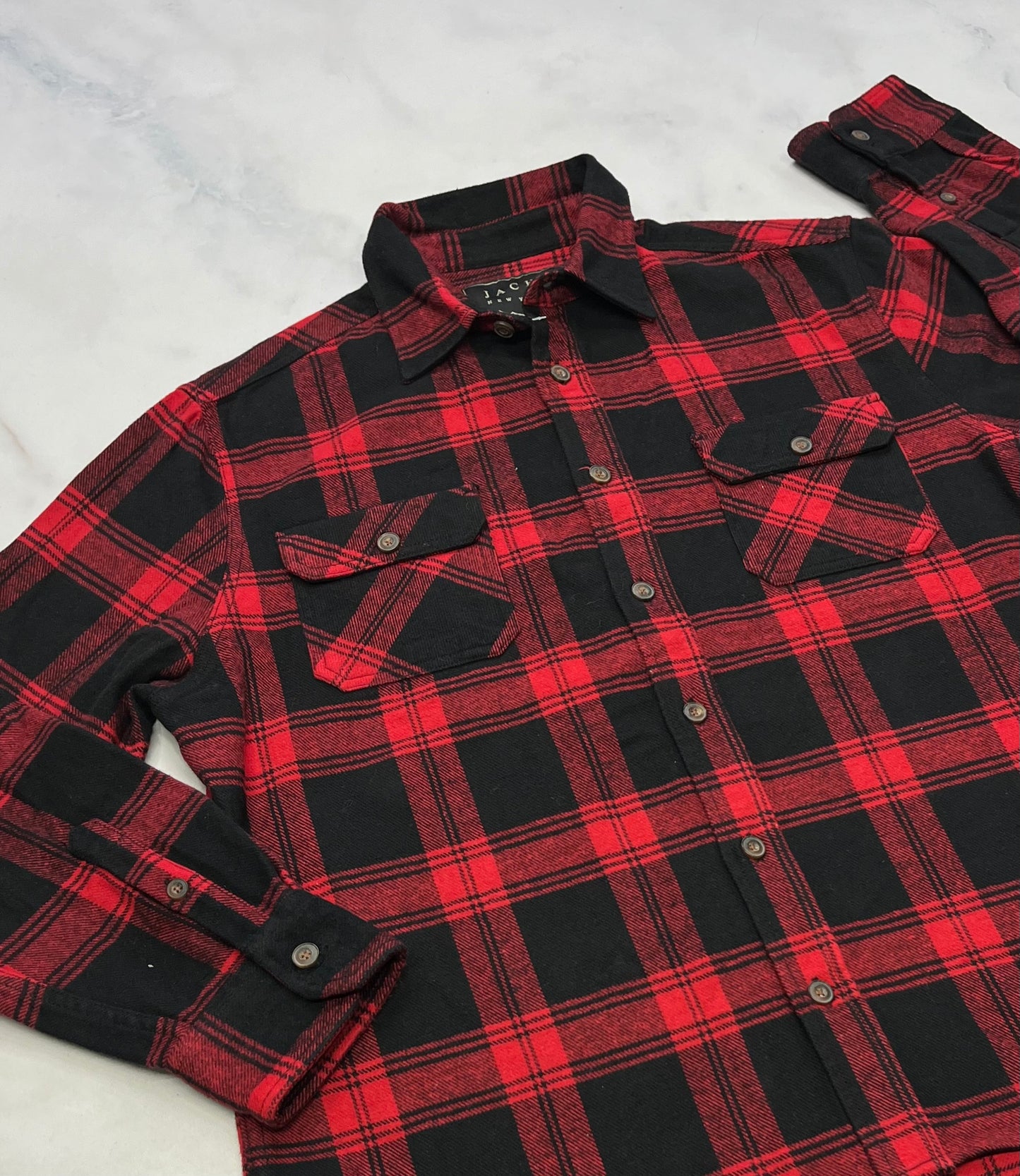 Chemise : en flanelle fait M/ homme état neuve .