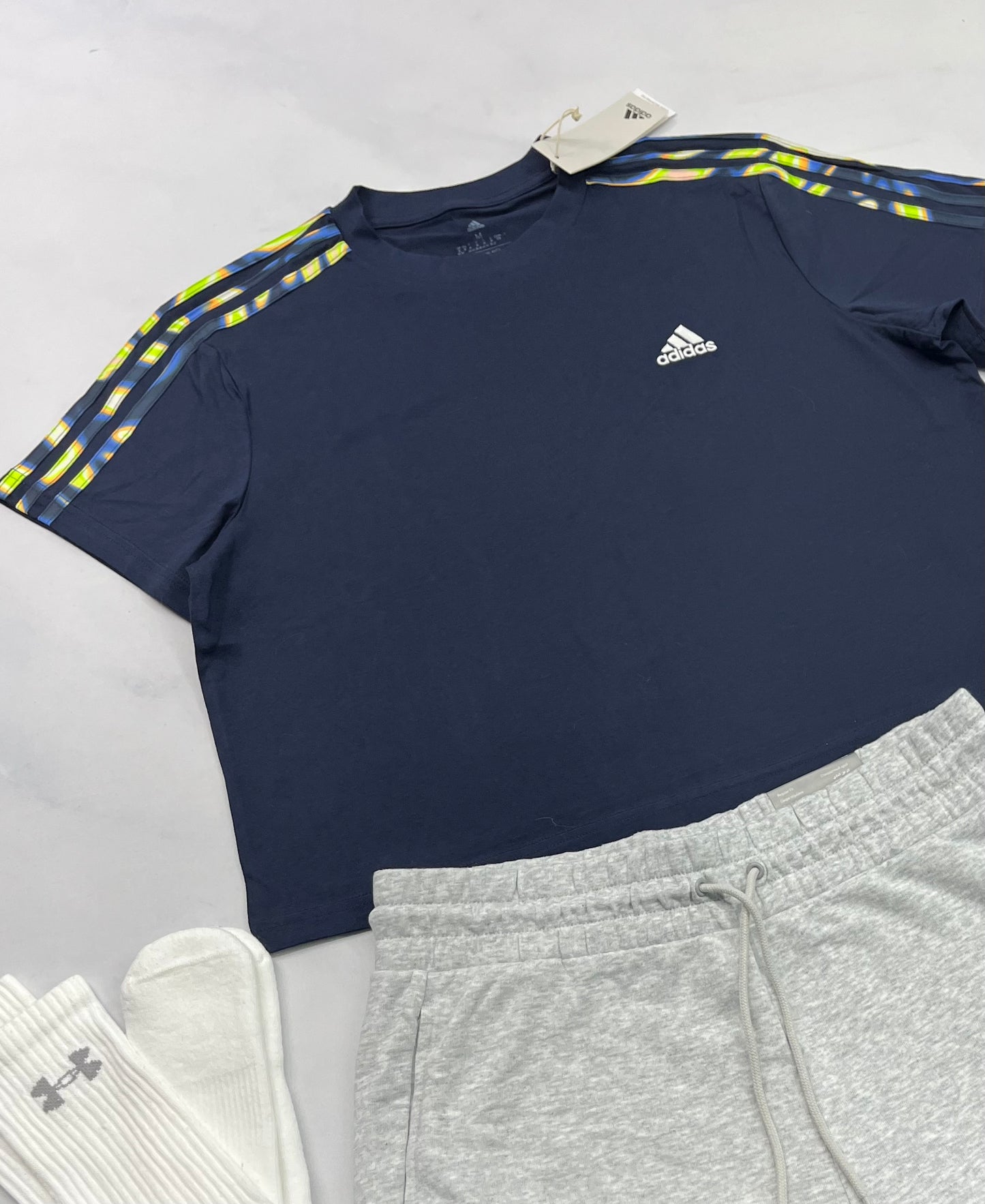 🌴 Adidas manche courte : marine mi hanche neuf ! M/femme neuf !