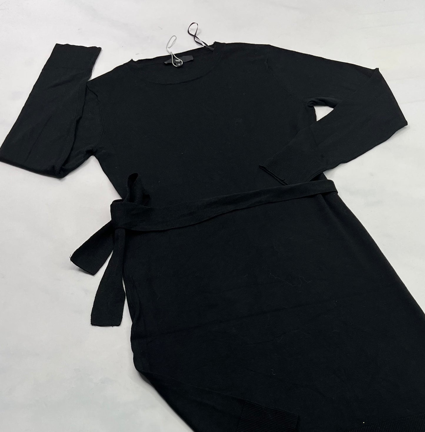 Robe : En tricot stretch noir .. ceinture en tricot amovible neuve ! Small confo .