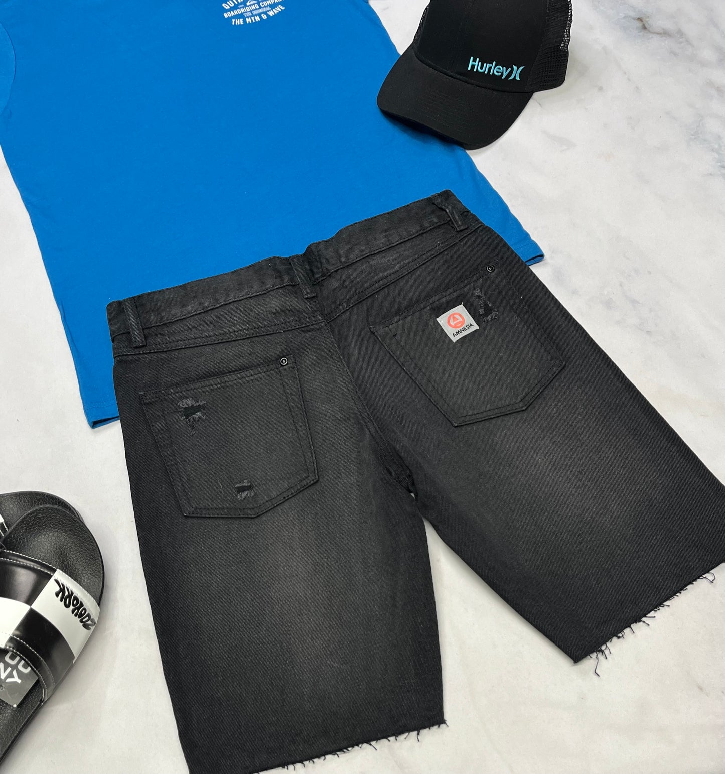 ☀️ Bermuda en jeans : Amnésia 15-16 ans garçon neuf !