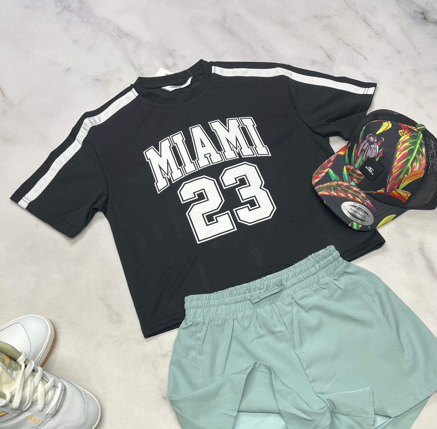 🌴 Manche courte : Boxy sport 7-8 ans fille coupe over size neuf !
