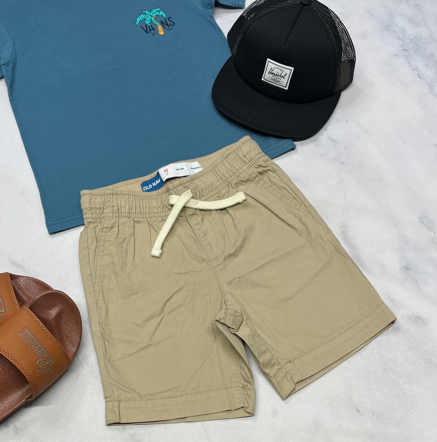 🩵 Bermuda : Taille élastique 5 ans( peu faire 4-5 ans ) garçon neuf !