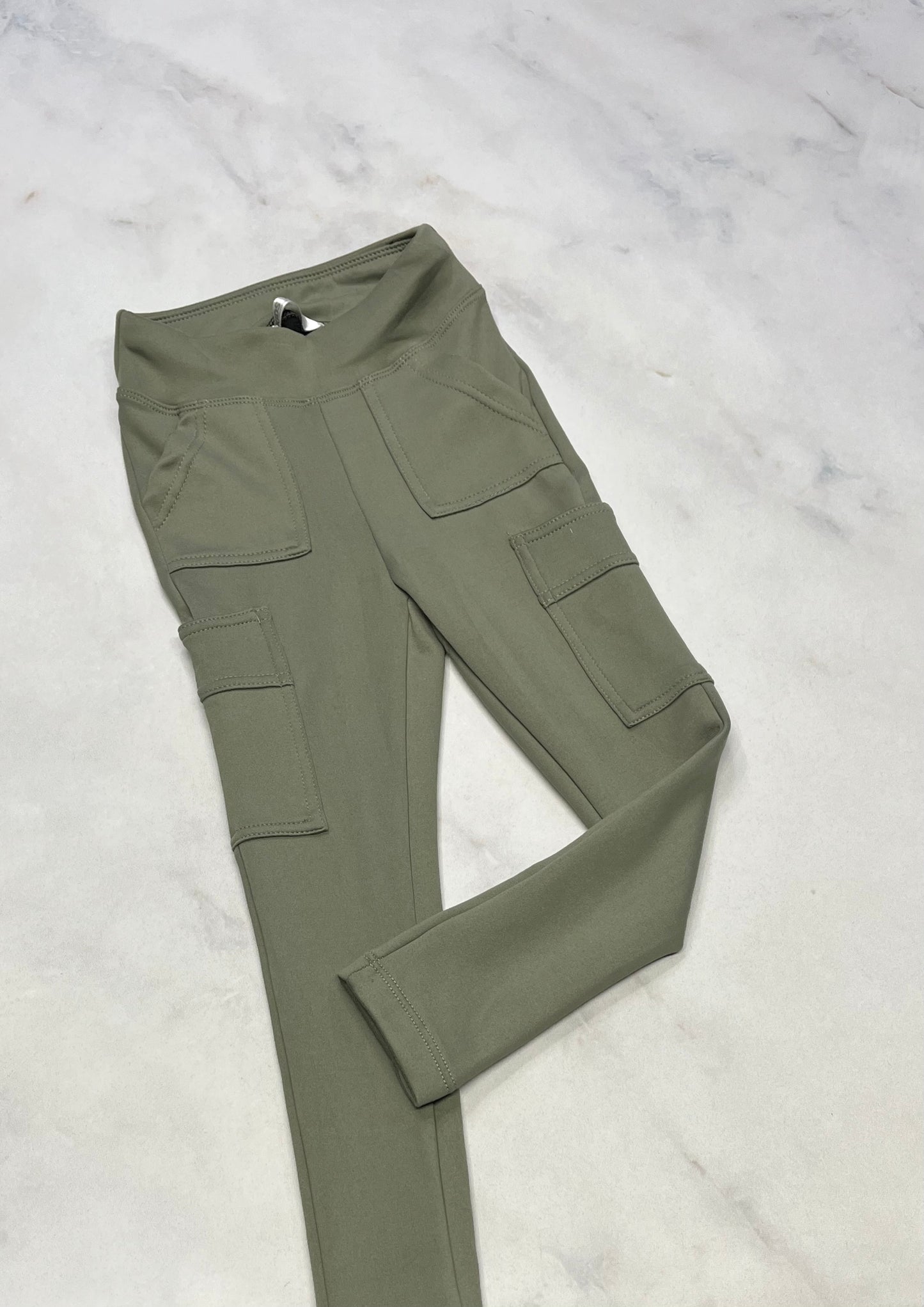 Skinny : Cargo moulant stretch taille haute . +5 ans . Neuf!
