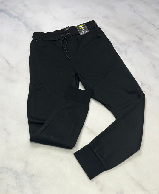 Jog. West : Noir 14 ans neuf!