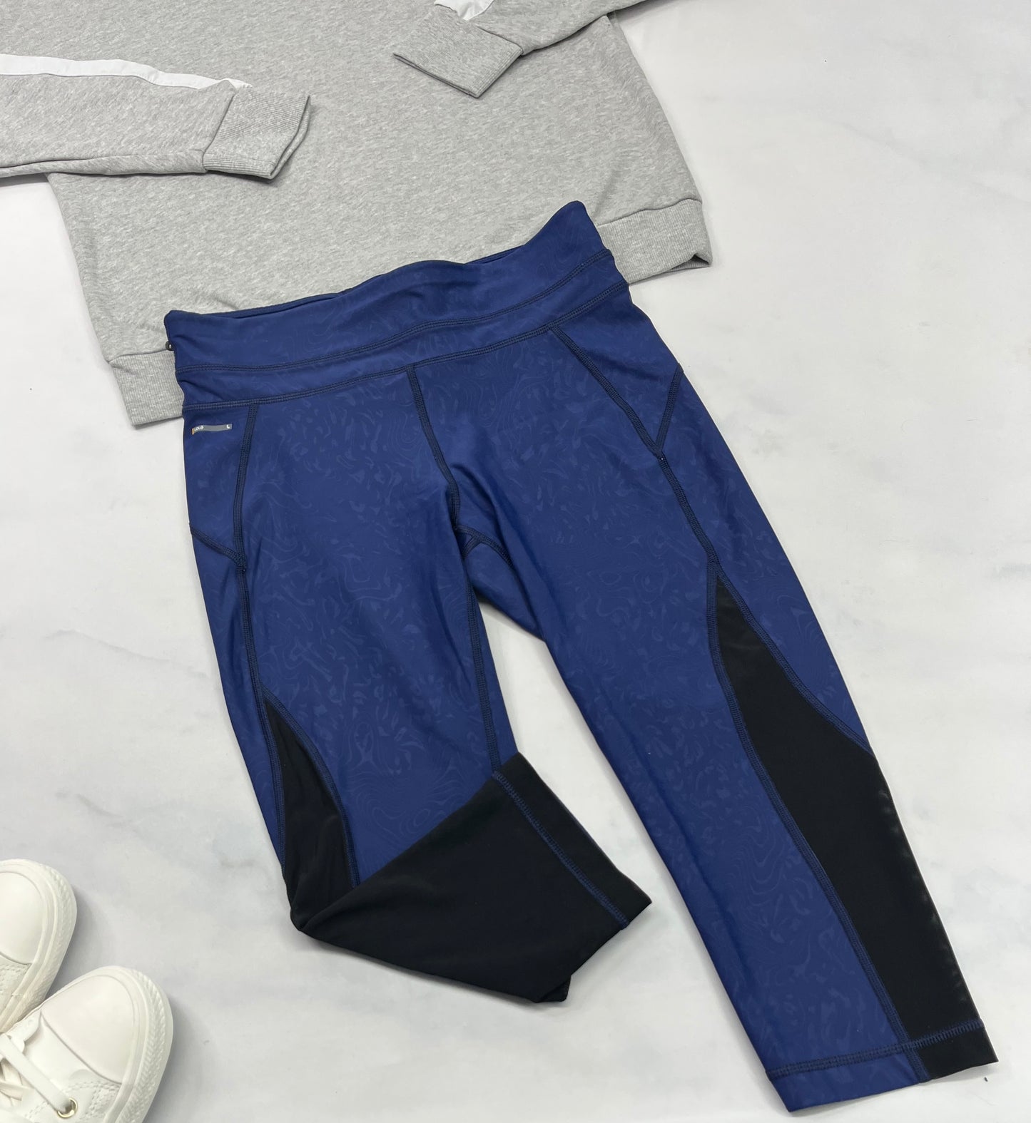 💙 Capri sport : Lolë bleu et noir fait XS / 3 ans femme extensible comme neuf !