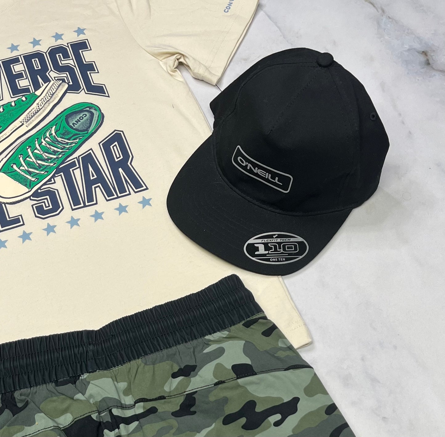 💚Casquette O’Neill : Ado fait 10–12 ans garçon neuve. ( ajustable ) .