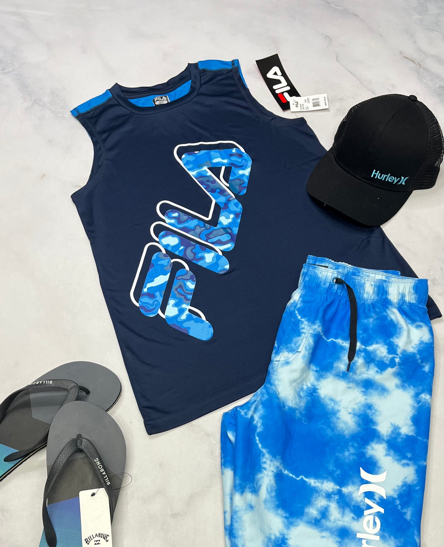 🩵 Camisole : Fila en tissu de sport stretch . 14-16 ans garçon neuve.