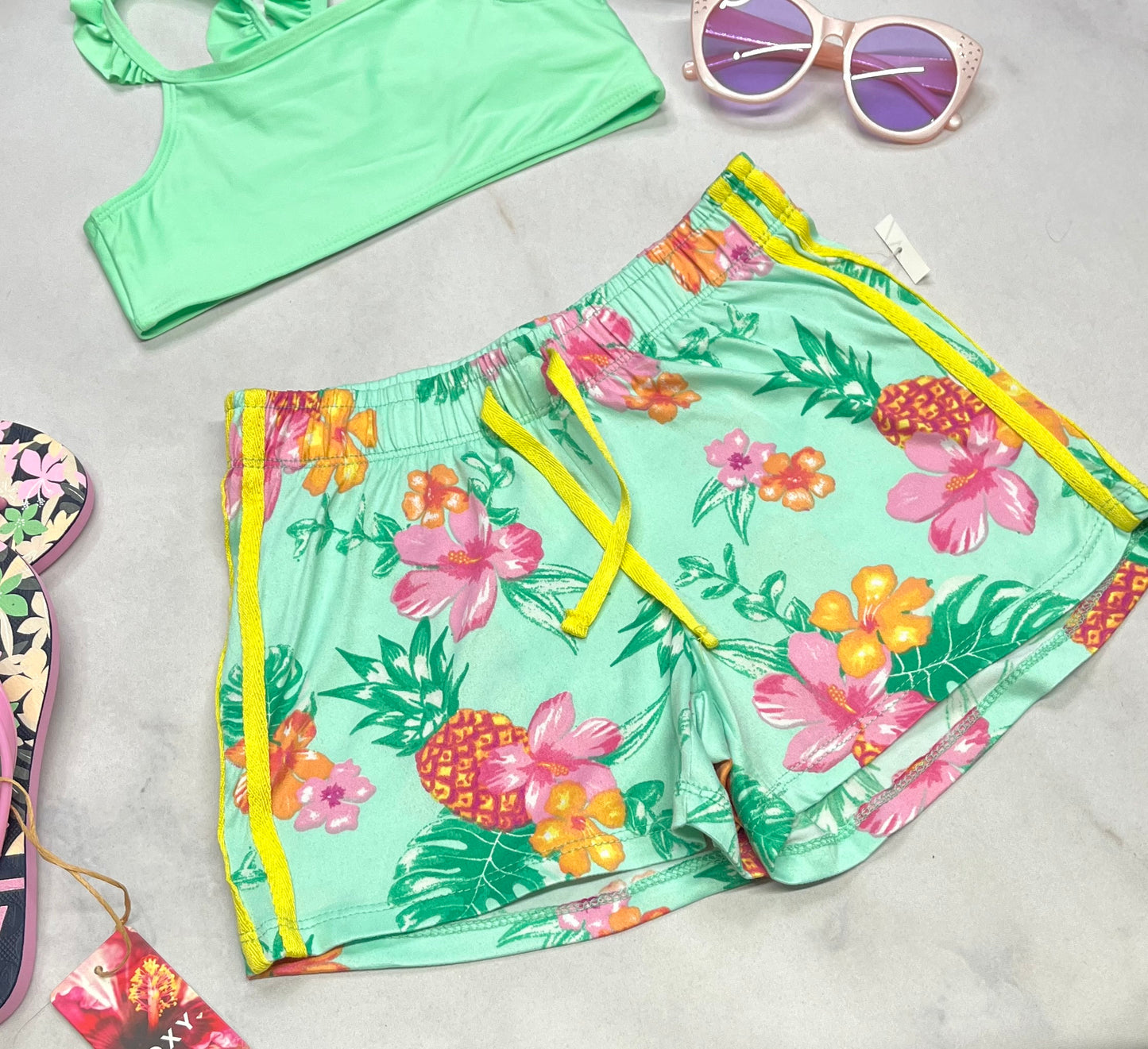 🌿 Short : soft 6X fille neuve .