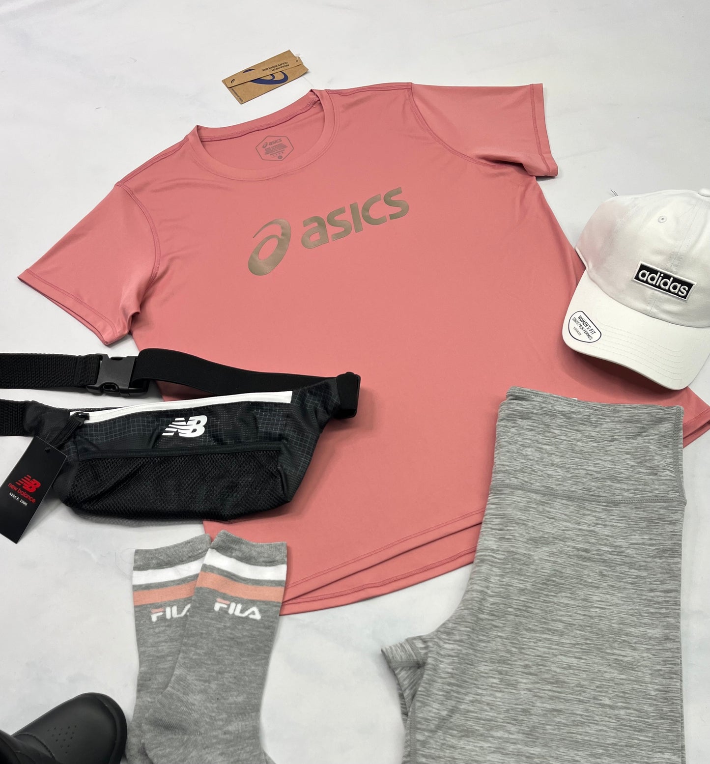 🌴 Manche courte : Asics L/ femme tissu de sport soft neuf !