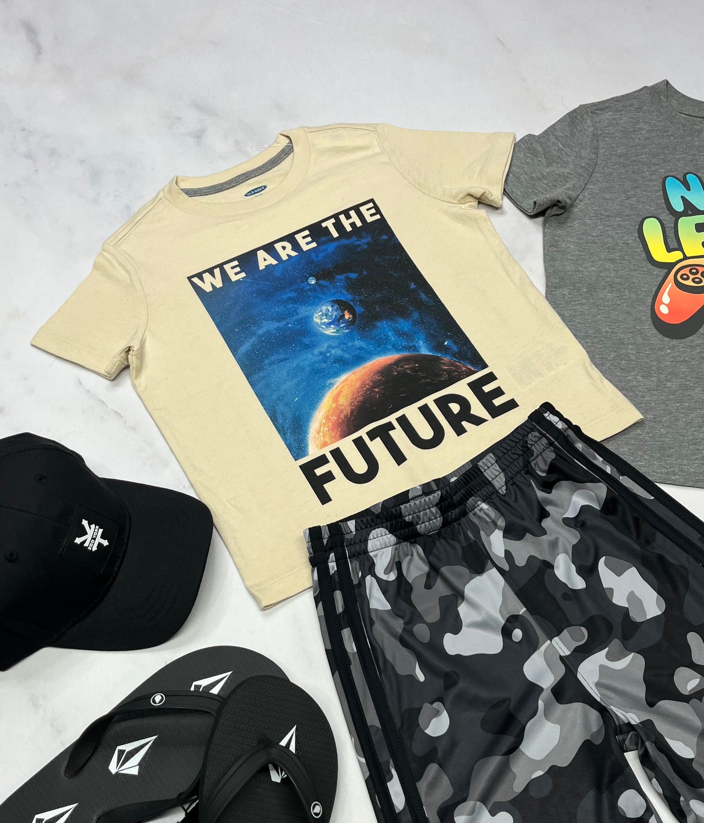 🤩🤩 Duo : 1 lot de 2x t-Shirt neuf ! 5 ans garçon .