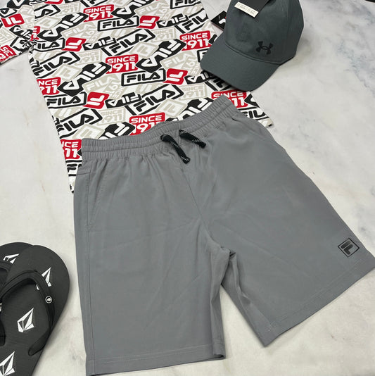 💫 Bermuda FILA: tissu de sport léger qui ne décolore pas . 10-12 ans garçon gris neuf !
