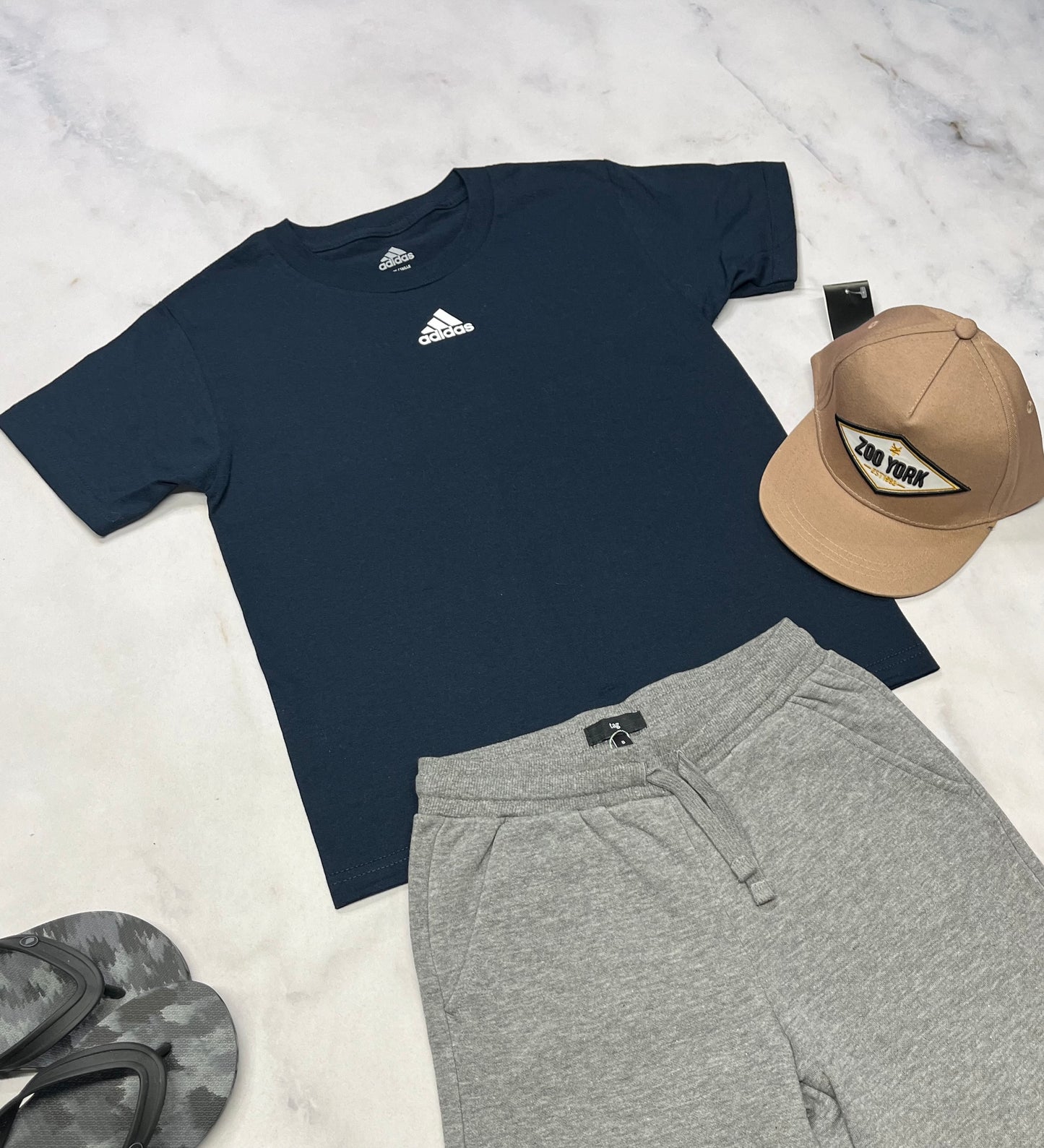 💙 Adidas : manche courte marine 8 ans garçons neuf !