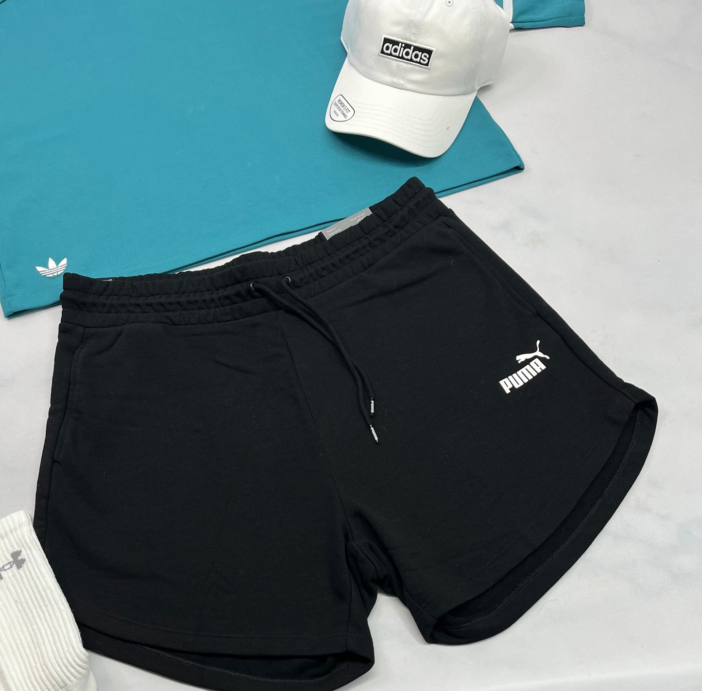 🩵 Short ouaté Adidas : L/ femme neuve ! Taille haute qualité ++.