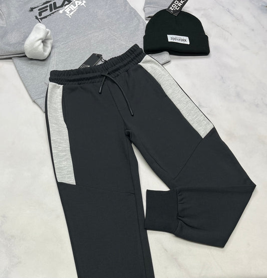 🔥 Jogger : Surface 8 ans garçon neuf !