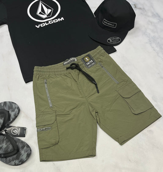 🌿 Bermuda kaki : West tissu léger style toile qui ne décolore pas. 10-12 ans garçon neuve !