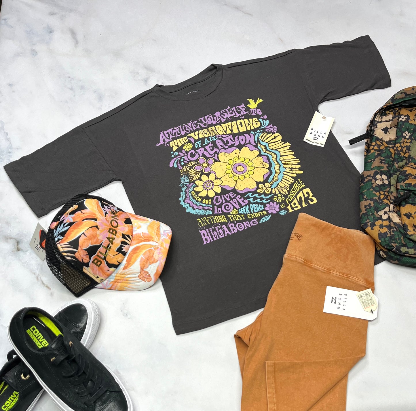 ☀️ Tunique : Billabong 8 ans fille look Over size neuve mais ombrage flou d’impression .
