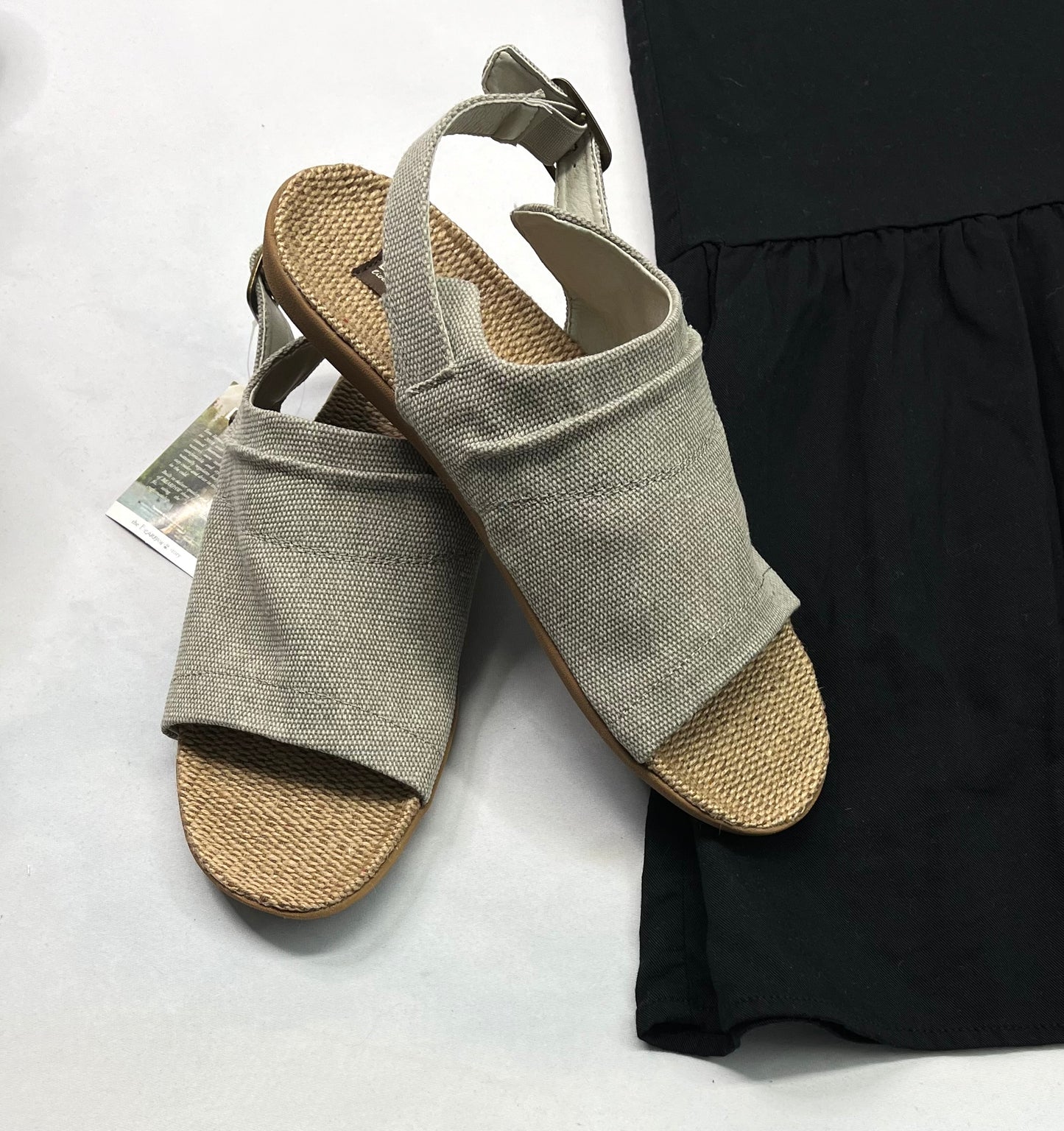 🌿 Sandale : Look lin , Bearpaw ultra légère 10/ femme ajustable à la cheville neuve !