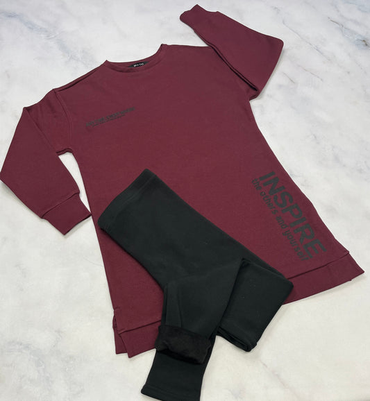 Robe en ouaté : Mile end 10 ans comme neuve + legging doublé en polar 10 ans neuf!