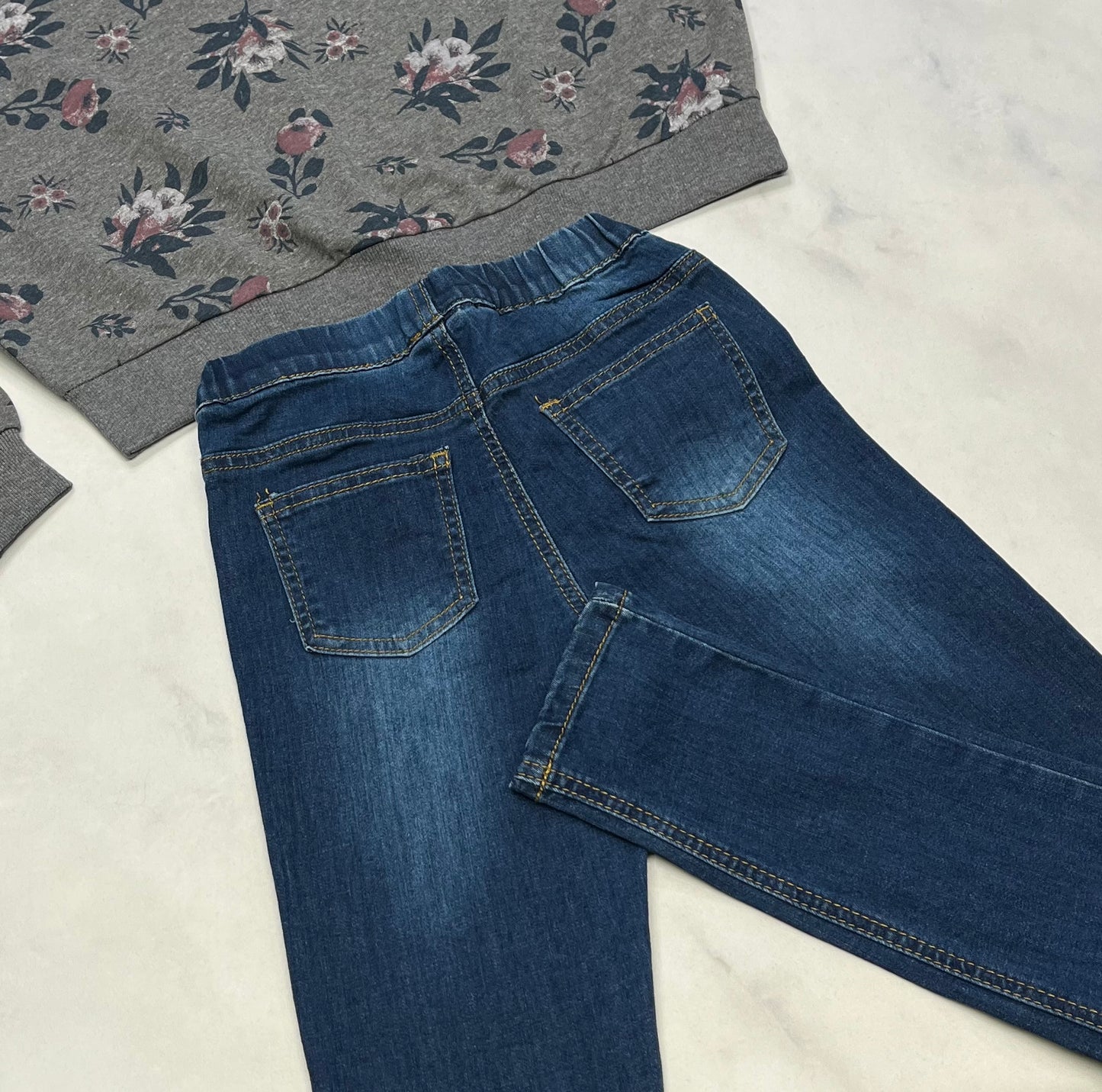 DUO : Ouaté + skinny leg jeans .