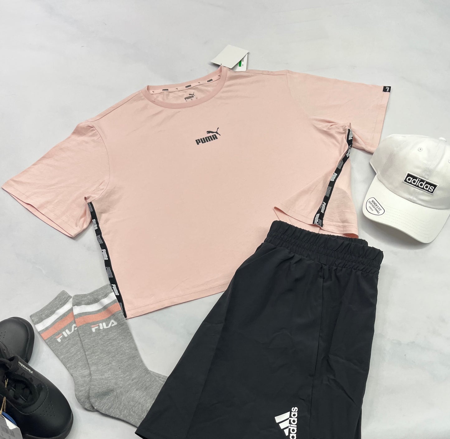 😍 Manche courte : rose Puma L femme Relax fit tendance . Mi hanche . Neuf !