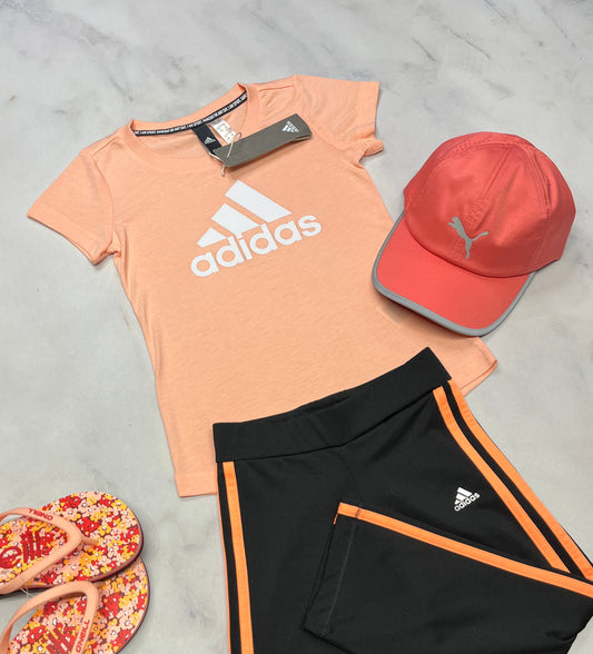 😍 Manche courte : corail Adidas 7 ans fille neuf ! Soft confo .