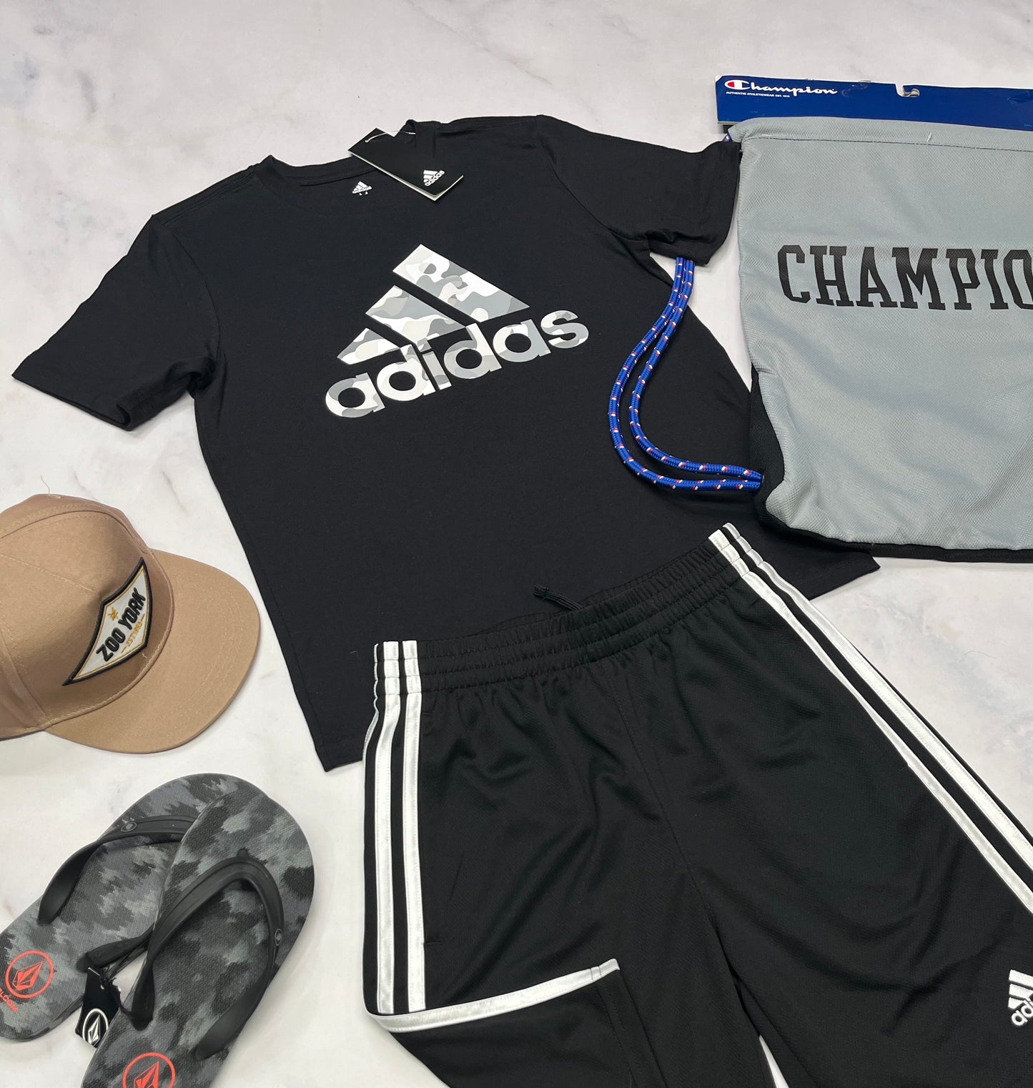 🤩 T-Shirt : Adidas en coton doux 10-12 ans confo neuf !