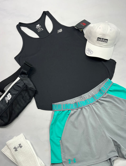 🌴 Camisole : New Balance M/ femme neuve . Soft confo en tissu de sport .