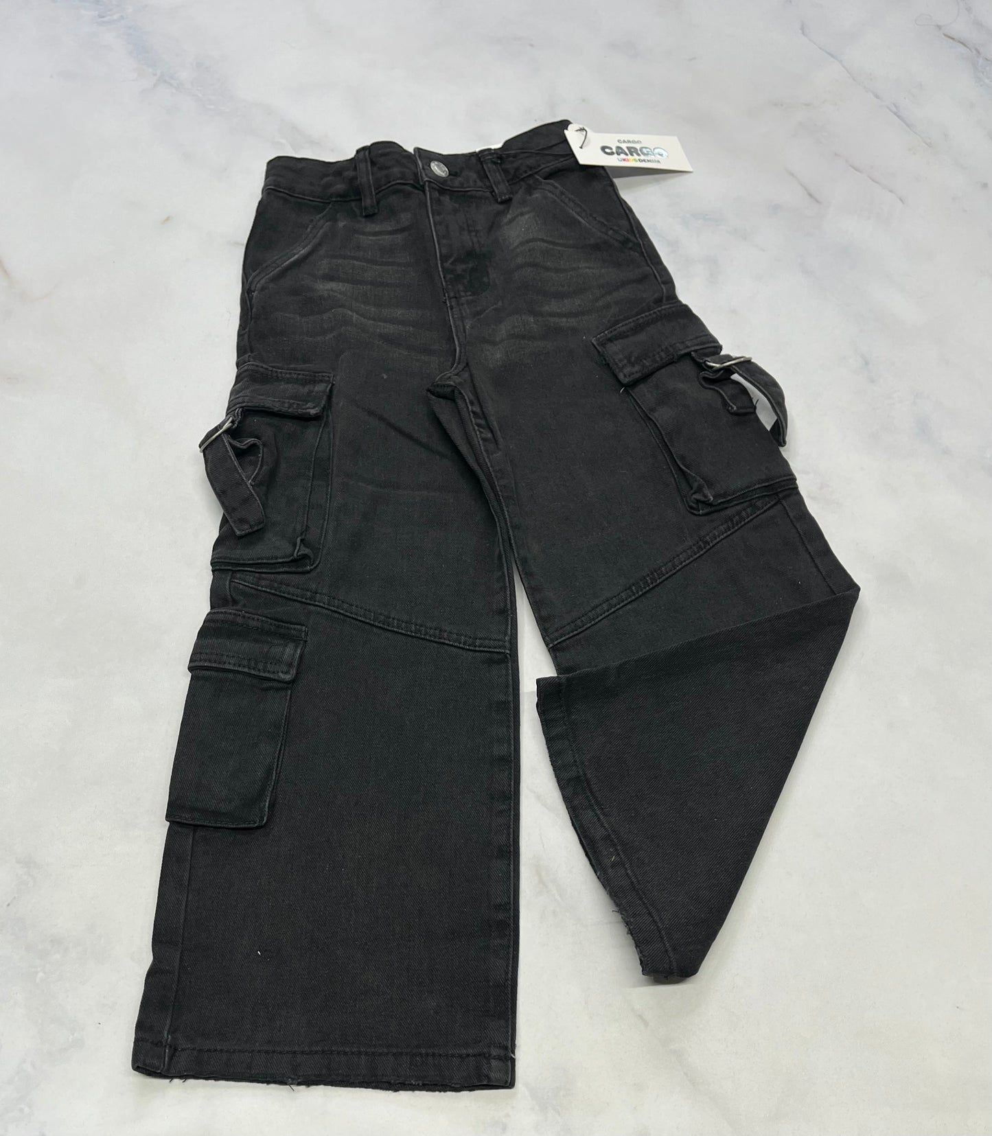 Jeans cargo : fille (taille haute ) jambe large tendance 6 ans neuve !