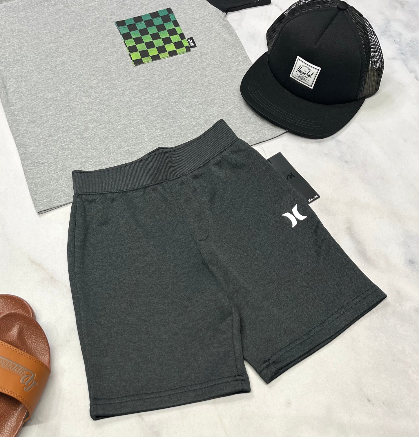 🌴 Bermuda : Hurley en tissu de sport de qualité 6 ans garçon neuf ans!
