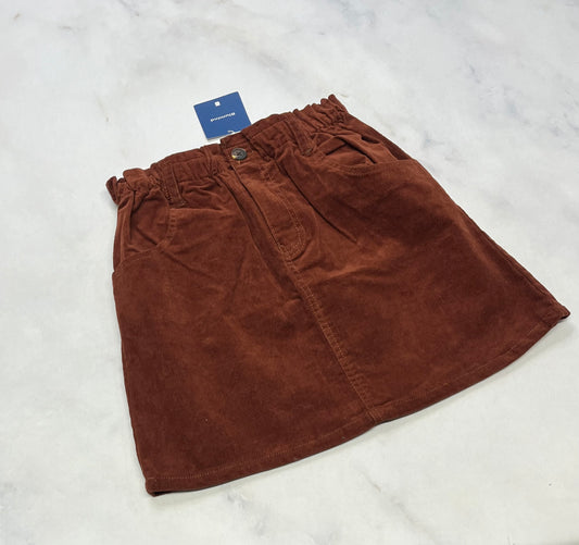 Jupe : Tag élastique neuve /style corduroy velour mou. Fait 10-12 ans .