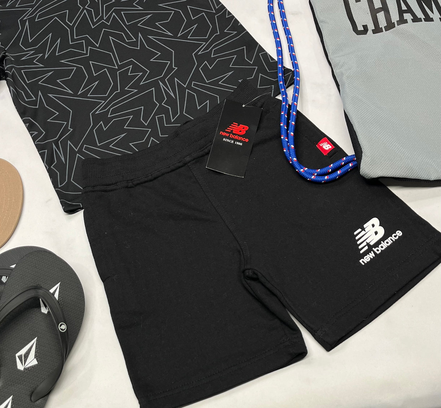 ☀️ Bermuda : ouaté New Balance 5-6 ans garçon confo neuve !