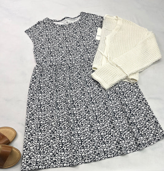 🌿 Robe fleurit : Marine et blanc. Tag small look over size ( fait médium coupe confo) femme neuve !