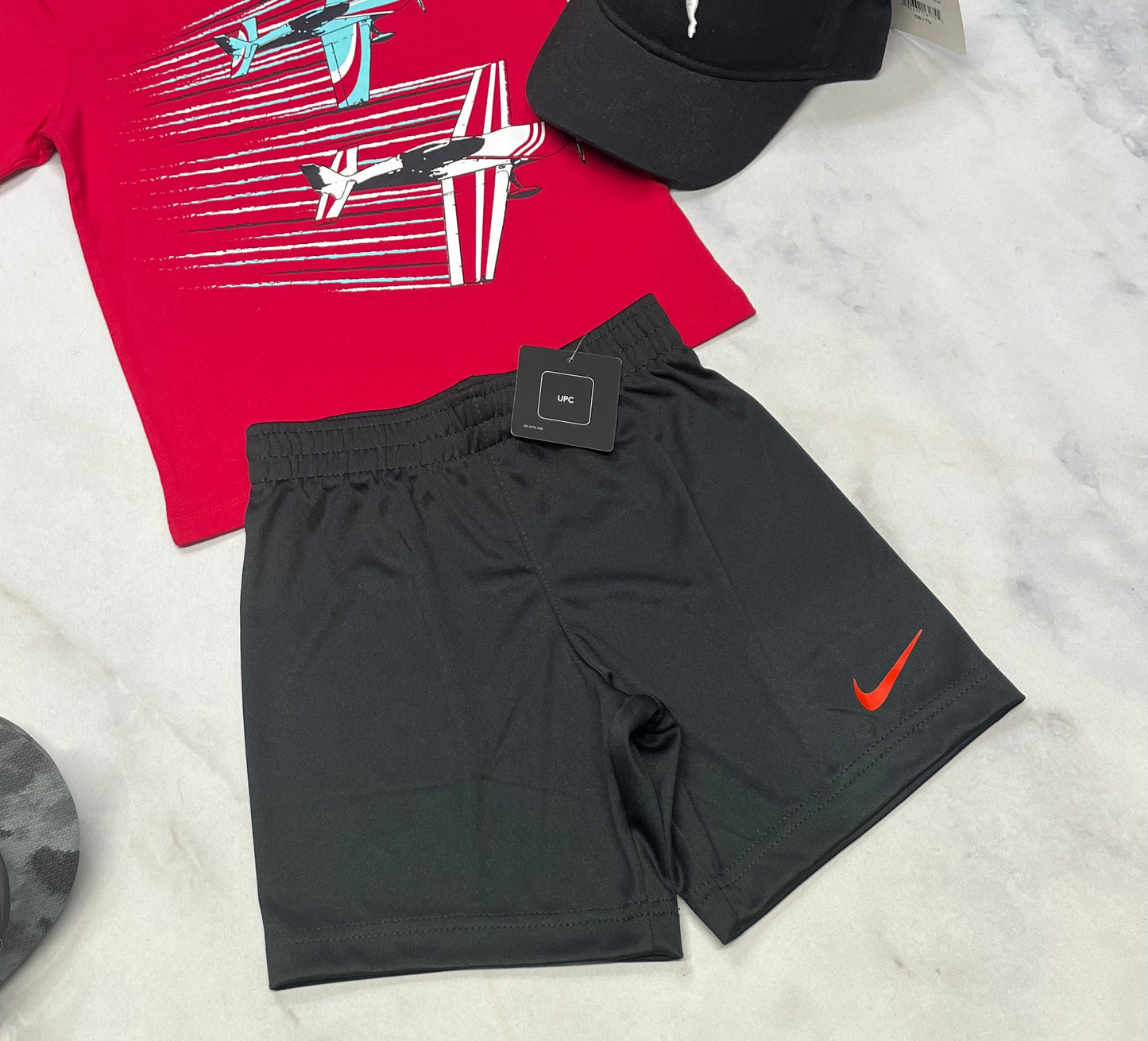 😍 Nike : bermuda sport 4 ans noir neuf !