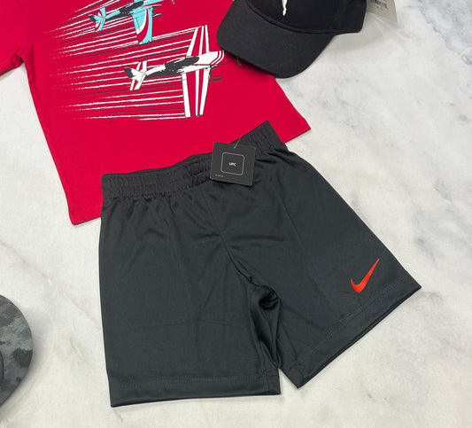 😍 Nike : bermuda sport 4 ans noir neuf !